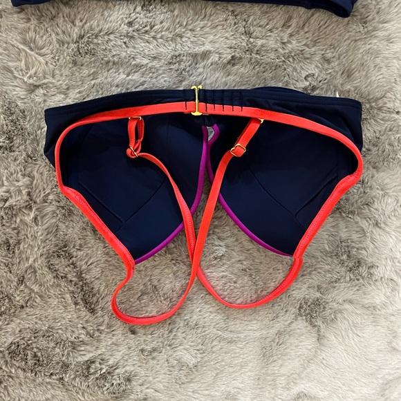 Bikini 👙 - Picture 2 of 4